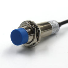 Yumo Cm18-2008A Distancia de detección de plástico 0-8mm CA ajustable sin interruptor de proximidad capacitivo